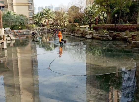 曹妃甸景观池淤泥清理